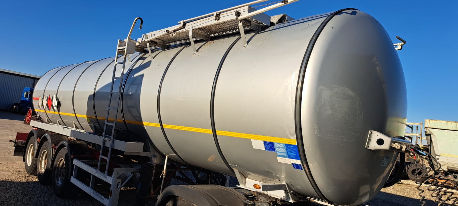 Cisternă bitum Kässbohrer 2016 - imagine 3