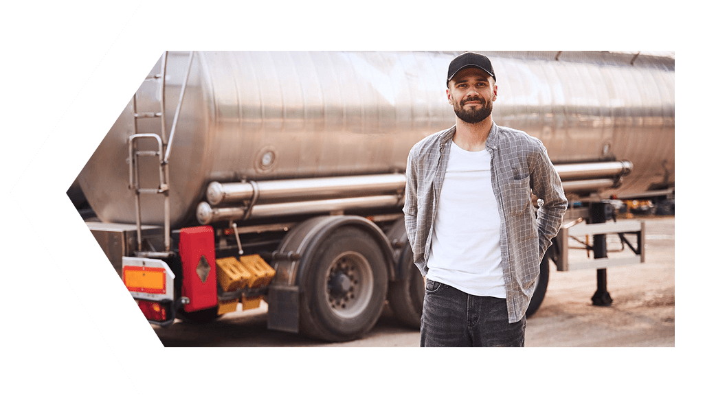 Cisternă Efemmak transport motorină și benzină – detaliu compartimente (1)
