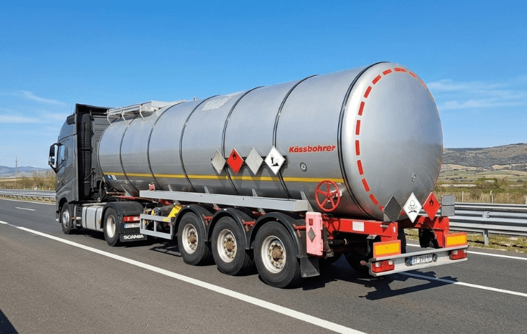 semiremorca tip cisterna ADR transport bitum
